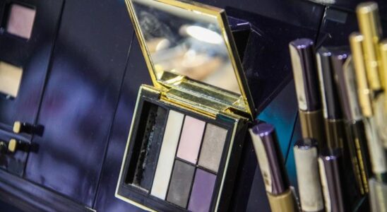 Идеи подарков для тещи: как выбрать идеальный презент