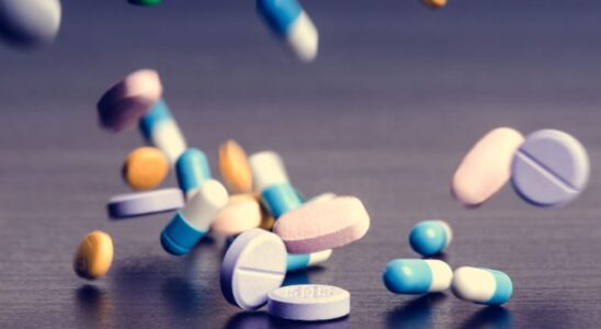 Хранение лекарств в холодильнике: что нужно знать каждой женщине