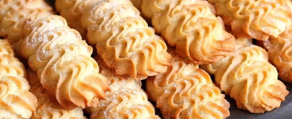 Простое печенье из майонеза: вкусный десерт к чаю за копейки