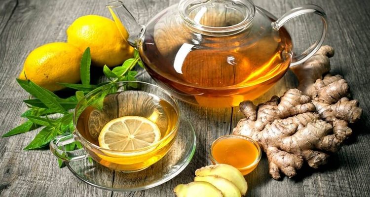 Как вывести токсины из организма: лучшие напитки для очищения