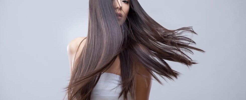 Лайфхаки по уходу за волосами: как правильно использовать бальзам и кондиционер