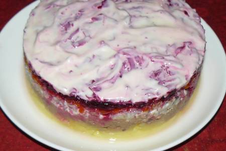 Простой и вкусный салат с консервированной рыбой: рецепты для быстрых ужинов