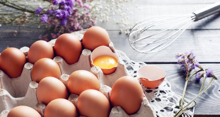 Как проверить свежесть яиц: простые и надежные способы