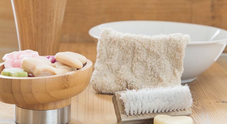 Лайфхаки с мылом: как использовать остатки с пользой для дома