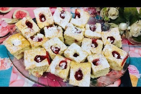 Клубничный пирог "Облако": простой рецепт для женского журнала