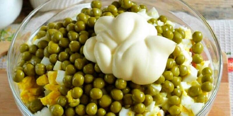 Салат из 80-х: быстрый, вкусный, вегетарианский хит ресторанов