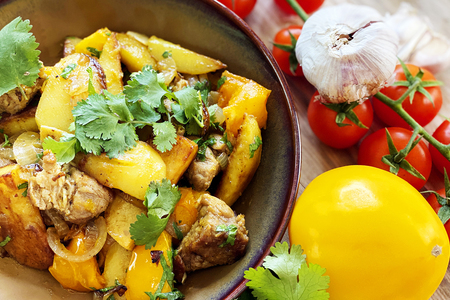 Оджахури: Идеальное сочетание мяса и картофеля по-грузински для вашего стола