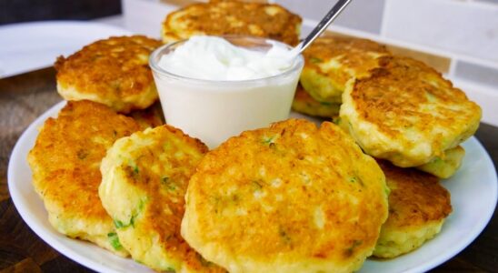 Ленивые оладьи с мясом: быстрый рецепт за 20 минут для всей семьи