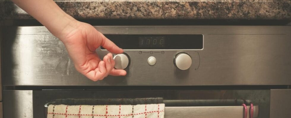 Как отмыть ручки плиты: 7 эффективных и бюджетных народных рецептов