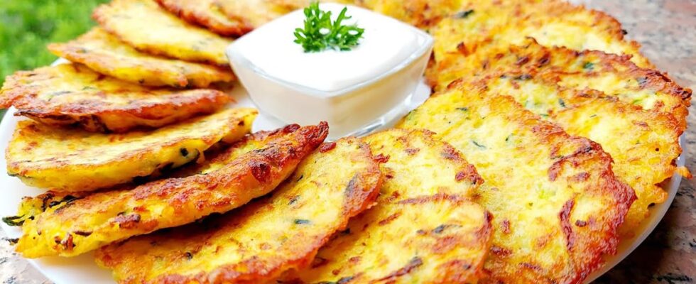 Украинские деруны по-закарпатски: необычный рецепт с секретным ингредиентом