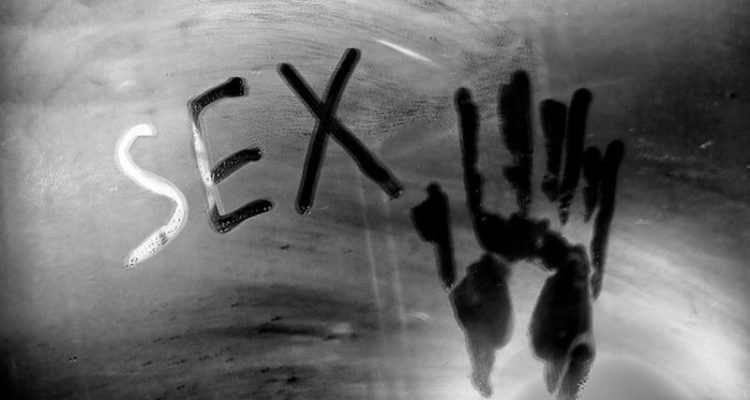 Секс и здоровье: как близость влияет на самочувствие женщин