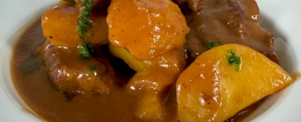 Нежная телятина с картошкой: простой и вкусный рецепт для домашнего ужина