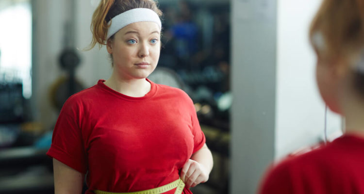 3 напитка, которые способствуют накоплению жира на животе — что пить, чтобы избежать висцерального жира