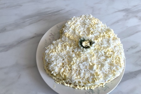 Рецепт салата "Невеста" с копченой курицей: пошаговое приготовление