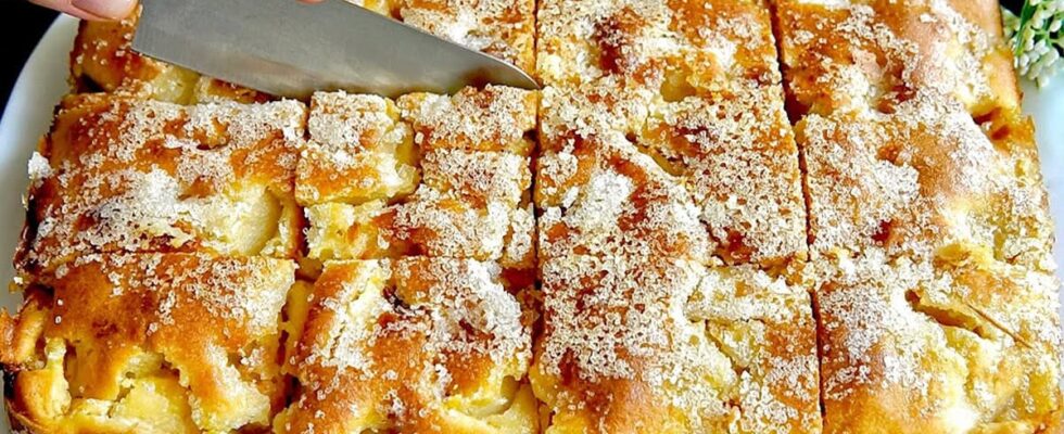 Яблочный пирог "С хрустящей корочкой": рецепт нежного десерта