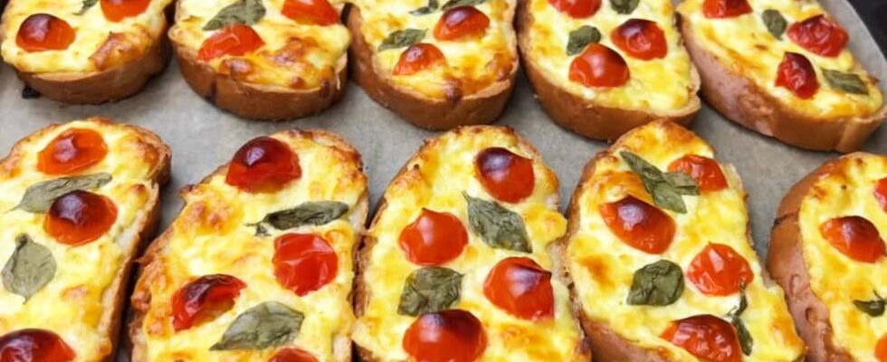 Острый соус из слив к мясу — пикантное дополнение к любому блюду