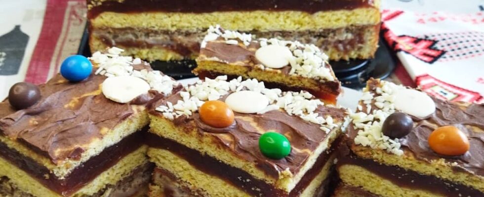 Лучший яблочный пляцок: секретный рецепт, покоривший всех гостей