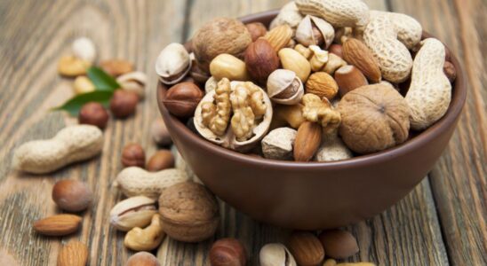 Польза орехов: кому и почему стоит включить их в рацион