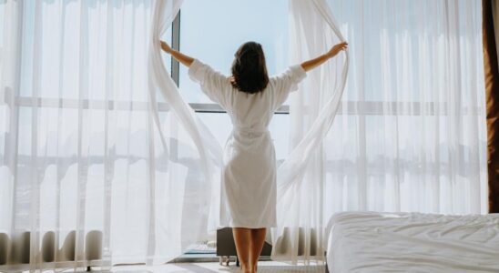 Как вернуть тюлю первозданную белизну: проверенные способы