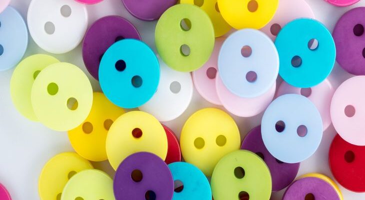 Неожиданное применение пуговиц: креативные идеи для дома и стиля